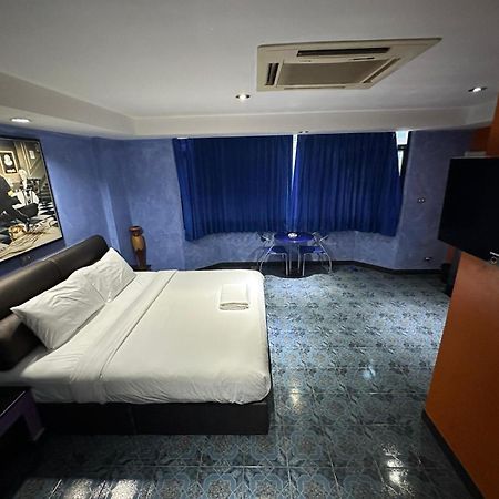 Koenig Hotel Pattaya Near Walking Street Luaran gambar